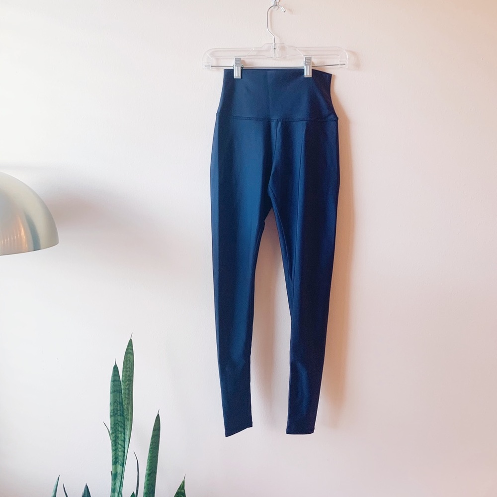 Alo Airlift high waisted yoga workout legging